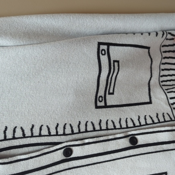 Graphic Button Down Sweater - Picture 4 of 5